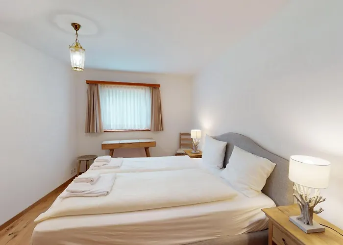 Ambretta Eg Daire Champfer